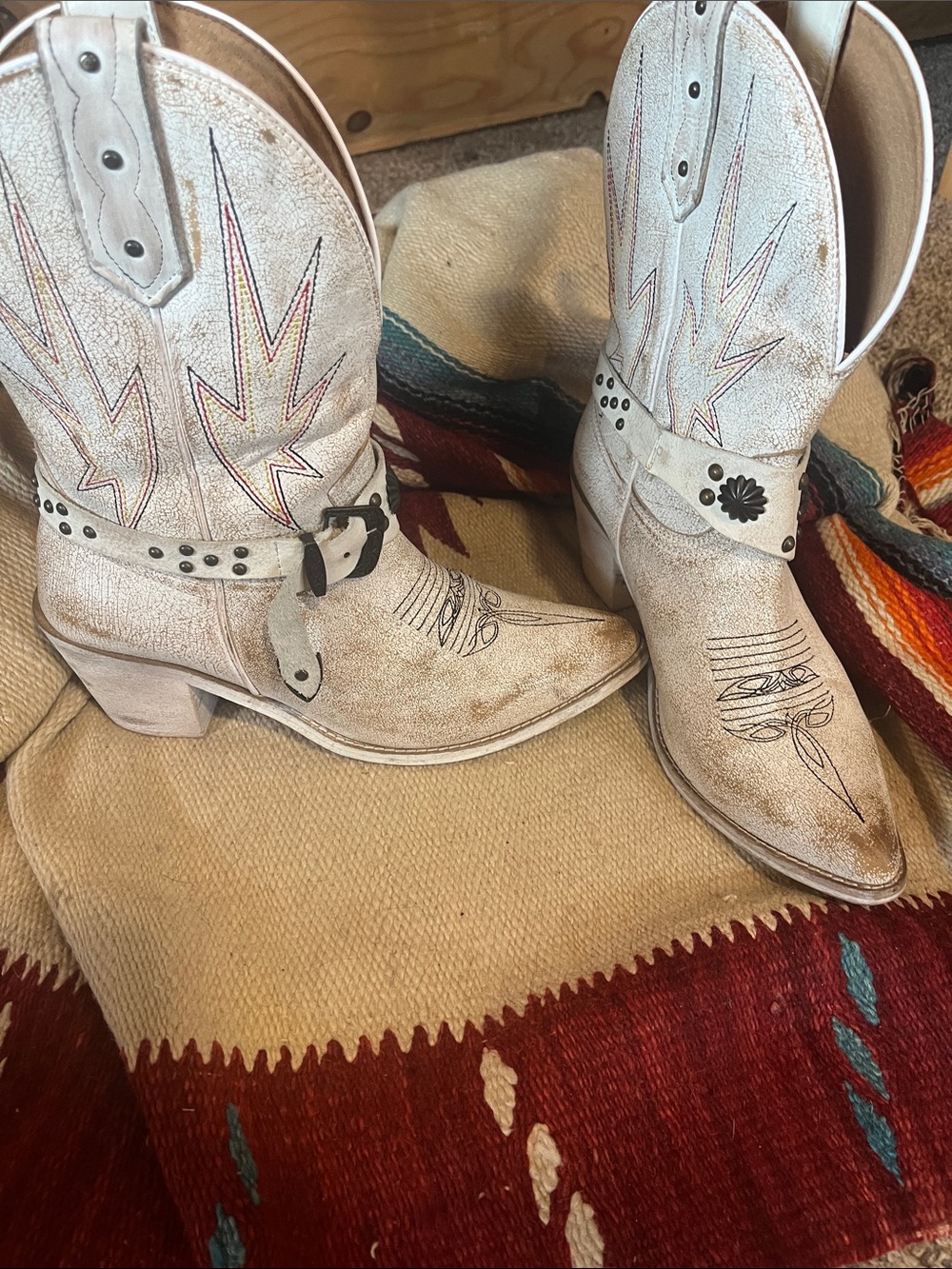 Circle G White Distressed Leather Western Harness Boots